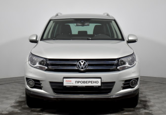 Подержанный автомобиль Volkswagen Tiguan 2013 года (2 фото)