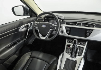 Подержанный автомобиль Geely Atlas 2021 года (9 фото)
