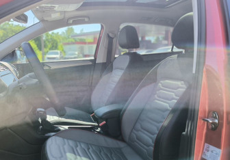 Подержанный автомобиль Volkswagen Tiguan 2020 года (15 фото)