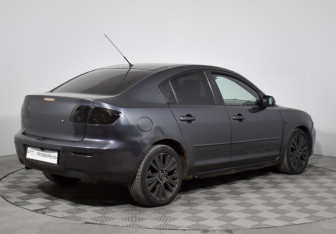 Подержанный автомобиль Mazda 3 Sedan 2007 года (5 фото)
