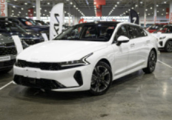 Новый Kia K5 2024 (2 фото)