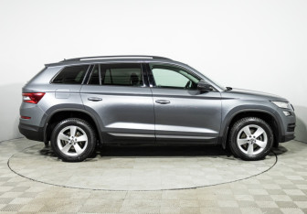 Подержанный автомобиль Skoda Kodiaq 2019 года (4 фото)