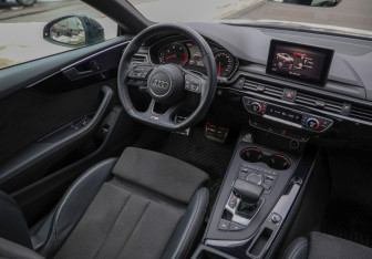 Подержанный автомобиль Audi A5 Coupe 2019 года (9 фото)