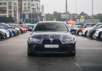 Подержанный автомобиль BMW M4 Coupe 2022 года (2 фото)