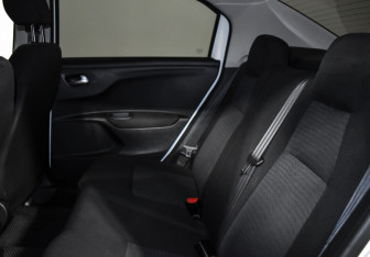 Подержанный автомобиль Peugeot 301 2013 года (11 фото)