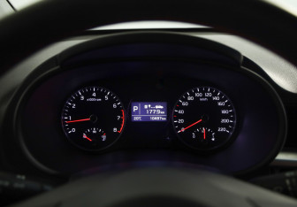 Подержанный автомобиль Kia Picanto 2019 года (12 фото)
