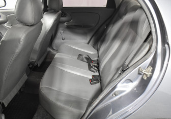 Подержанный автомобиль ЗАЗ Chance Sedan 2010 года (11 фото)