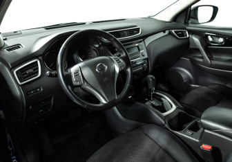 Подержанный автомобиль Nissan Qashqai 2018 года (11 фото)