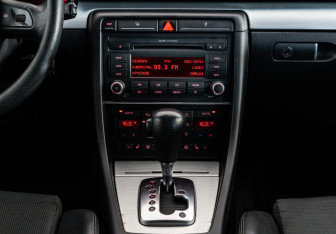 Подержанный автомобиль Audi A4 Wagon 2007 года (12 фото)
