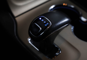 Подержанный автомобиль Jeep Grand Cherokee 2013 года (19 фото)