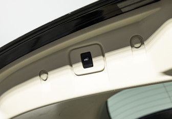 Подержанный автомобиль Nissan Murano Suv 2019 года (26 фото)