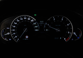 Подержанный автомобиль BMW X3 2019 года (27 фото)