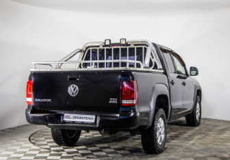 Подержанный автомобиль Volkswagen Amarok 2013 года (5 фото)