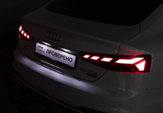 Подержанный автомобиль Audi A5 Liftback 2020 года (33 фото)