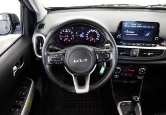 Подержанный автомобиль Kia Picanto 2022 года (10 фото)