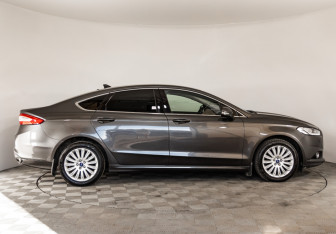 Подержанный автомобиль Ford Mondeo Sedan 2016 года (4 фото)