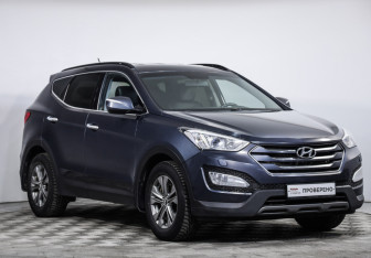 Подержанный автомобиль Hyundai Santa Fe 2013 года (3 фото)
