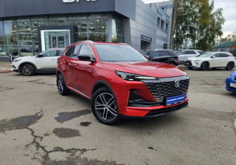 Подержанный автомобиль Changan CS55PLUS 2023 года (3 фото)