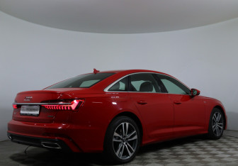 Подержанный автомобиль Audi A6 Sedan 2019 года (5 фото)