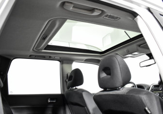 Подержанный автомобиль Nissan X-Trail 2012 года (19 фото)