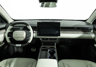Подержанный автомобиль Jetour Dashing 2023 года (13 фото)