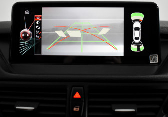 Подержанный автомобиль BMW X1 2010 года (16 фото)