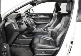 Подержанный автомобиль Haval F7 2019 года (10 фото)