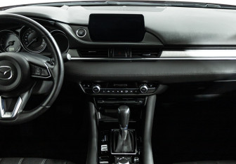Подержанный автомобиль Mazda 6 Sedan 2020 года (14 фото)