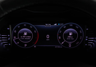 Подержанный автомобиль Skoda Octavia Liftback 2019 года (23 фото)