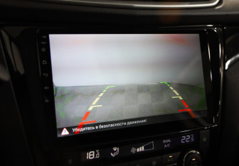 Подержанный автомобиль Nissan Qashqai 2017 года (15 фото)