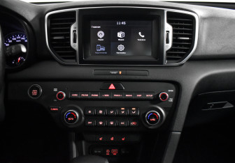 Подержанный автомобиль Kia Sportage 2018 года (17 фото)