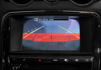 Подержанный автомобиль Jaguar XJ 2011 года (23 фото)