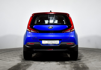 Подержанный автомобиль Kia Soul 2019 года (6 фото)