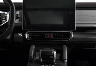 Подержанный автомобиль Jetour T2 2024 года (10 фото)