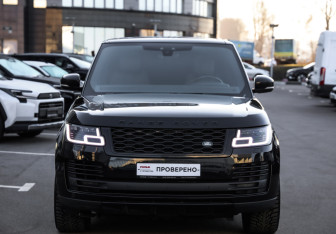 Подержанный автомобиль Land Rover Range Rover 2018 года (4 фото)