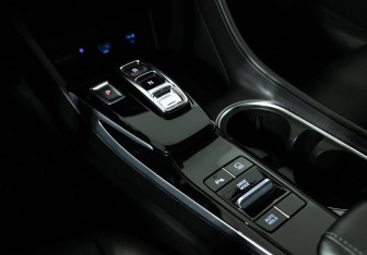 Подержанный автомобиль Hyundai Sonata 2019 года (16 фото)