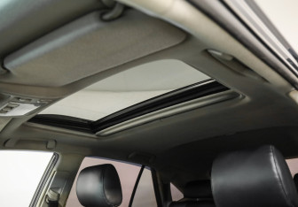 Подержанный автомобиль Lexus RX 2008 года (19 фото)