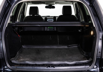 Подержанный автомобиль Land Rover Freelander 2010 года (26 фото)