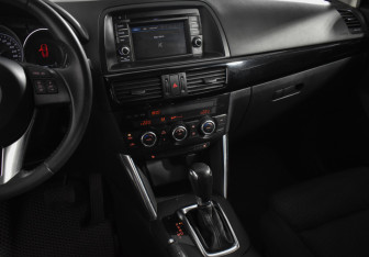 Подержанный автомобиль Mazda CX-5 2015 года (19 фото)
