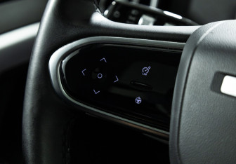 Подержанный автомобиль Jaecoo J7 2023 года (23 фото)