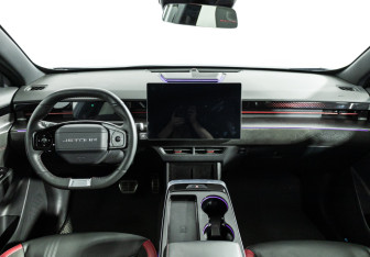 Подержанный автомобиль Jetour Dashing 2023 года (13 фото)