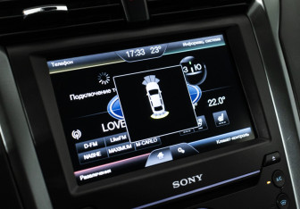 Подержанный автомобиль Ford Mondeo Sedan 2015 года (15 фото)