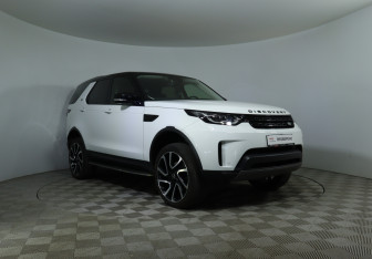 Подержанный автомобиль Land Rover Discovery 2019 года (4 фото)