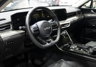 Новый Kia K5 2024 (14 фото)