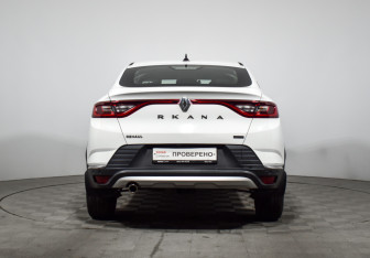 Подержанный автомобиль Renault Arkana 2019 года (6 фото)