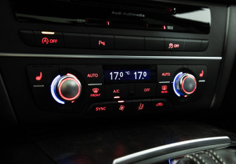 Подержанный автомобиль Audi A6 Sedan 2017 года (20 фото)