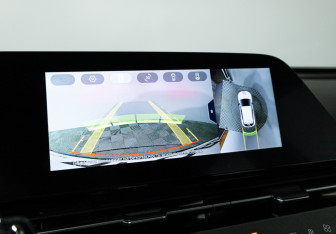 Подержанный автомобиль Omoda C5 2023 года (16 фото)