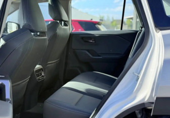 Новый Toyota RAV4 2026 (9 фото)