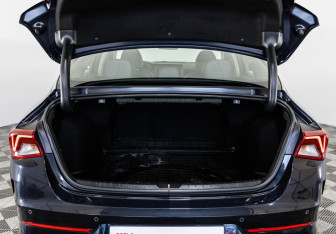 Подержанный автомобиль Kia K5 2021 года (23 фото)