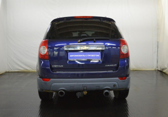 Подержанный автомобиль Chevrolet Captiva 2008 года (6 фото)